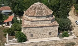 Perge’nin 2 bin yıllık taşları, 200 yıllık caminin duvarlarına işlendi