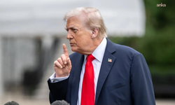 Trump’tan İran çıkışı: Anlaşma yapmak için yalvarıyorlar