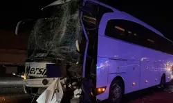 Malazgirt dönüşü kaza! İki yolcu otobüsü çarpıştı, 13 kişi yaralandı