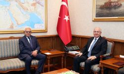 Bakan Güler, Pakistan’ın Ankara Büyükelçisi Cüneyd’i kabul etti