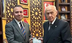 Devlet Bahçeli'nin danışmanı Yıldıray Çiçek'ten sürpriz karar