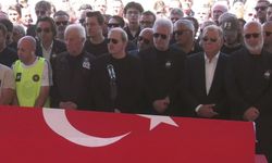 Serhat Kılıç, Karşıyaka Mezarlığı'nda toprağa verildi