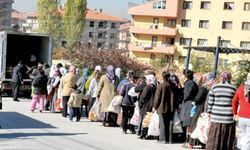 Türkiye'de yoksulluk alarmı: Her gün binlerce kişi yardım talep ediyor