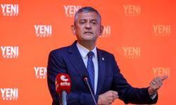 Özgür Özel'den köprü ve otoyolların özelleştirme programına alınmasına tepki: "Altın yumurtlayan tavuğu kesiyorlar"