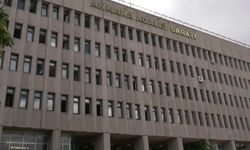 Öğrencinin güvenlik görevlisi hakkındaki şikayeti reddedildi: Kamera kayıtları tartışması