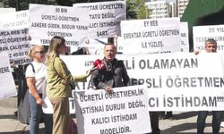 Ücretli öğretmenlerden MEB önünde isyan: 'Bizi ortada bıraktılar'