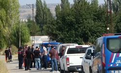 Amca-yeğen kavgası kanlı bitti: Ölü ve yaralı var