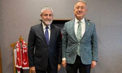 AKP’de 'teşkilat' tartışması: Eski Bakan Nebati ile eski vekil Özkan karşı karşıya