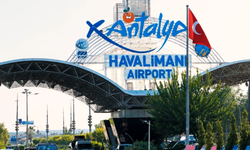 Antalya Havalimanı'nda 18,9 kilo likit metamfetamin ele geçirildi