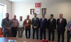 Burdur'da İl Genel Meclisi Başkanı ve 5 meclis üyesi  CHP’den istifa ederek YENİ Parti’ye katıldı