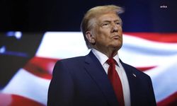 Donald Trump, CNN, MS NOW ve Politico’yu Beyaz Saray’a girişini yasakladı