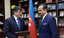 Kürşad Zorlu, Azerbaycan Diasporalarla İlişkilerden Sorumlu Devlet Komitesi Başkanı Muradov ile görüştü