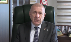 Ümit Özdağ öğretmenlere seslendi: Müfredattan çıkarılsa da çocuklara Atatürk'ü, Kurtuluş Savaşı'nı anlatmaya devam edin