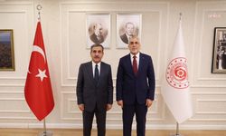 Vedat Işıkhan, Türkiye Kamu-Sen Genel Başkanı Önder Kahveci ile görüştü