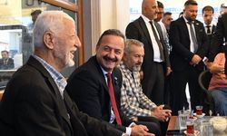 Yavuz Ağıralioğlu Kırıkkale'de vatandaşlarla buluştu: Umudu da Türkiye’yi de birlikte büyüteceğiz
