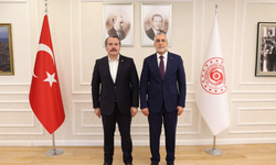 Memur-Sen’den Bakan Işıkhan’a zam ve maaş çağrısı: Gözler ek protokole çevrildi