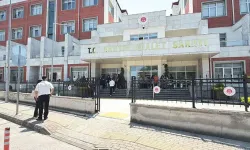 33 sanıklı çocuk istismarı davasında karar: 16 sanığın tutukluluğu sürdü, 9 kişi beraat etti