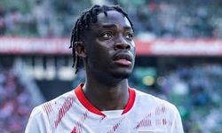 Galatasaray yıldız futbolcu ile anlaştı! El Chadaille Bitshiabu hakkında çarpıcı detaylar...