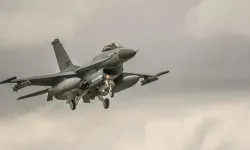 Almanya’da ABD üssünde F-16 kazası: Pilot yaralı kurtuldu...