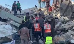 Gazze’de hasarlı bina çöktü: En az 20 kişi hayatını kaybetti!