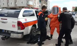 Kimyasal madde şüphesi: Evde ölü bulunan çiftin yaşadığı 11 katlı bina tahliye edildi