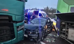 İstanbul-İzmir Otoyolu’nda gece kaza zinciri: 11 kişi yaralandı...