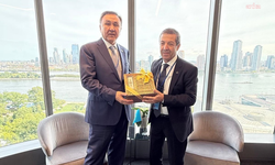 New York’ta dikkat çeken görüşme: KKTC’nin TDT ile iş birliği gündemde!