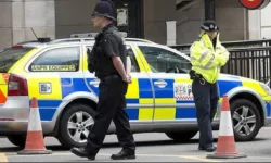 Londra’da metro istasyonunda dehşet: Saldırıya uğrayan 32 yaşındaki kişi öldü