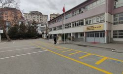 Lisede dikkat çeken iddia: Okul polisi yönetime müdahale mi etti?