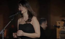 Başörtüsüz konserin bedeli ağır oldu: İranlı şarkıcıya verilen 74 kırbaç cezası onandı!