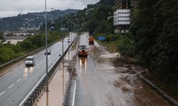 Rize'yi sel ve heyelan vurdu: Hasar tespit çalışmaları