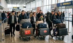 Vizesiz tatilin yeni adresi: Türkler kimlikle Gürcistan’a akın ediyor...
