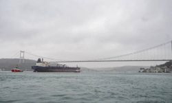İstanbul Boğazı gemi trafiğine kapatıldı