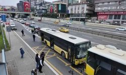Üsküdar'da 2 İETT otobüsü çarpıştı: Yaralılar var
