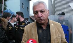 Seyit Aslan’dan Halk TV önünde tepki: 'Çalışanlarla görüşmemiz engelleniyor'