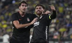 Beşiktaş'ta Kocaelispor maçı öncesi 3 yıldızın son durumu belli oldu! Vlahovic, Trossard ve Orkun Kökçü