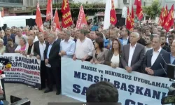 CHP’den Vahap Seçer’e destek eylemi: Mersinlilere mesaj gönderdi