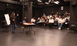 İBB Şehir Tiyatroları'ndan ücretsiz Çağdaş Oyun Yazım Atölyesi
