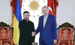 Ukrayna Devlet Başkanı Zelenski, Erdoğan'ın davetiyle İstanbul'a geliyor