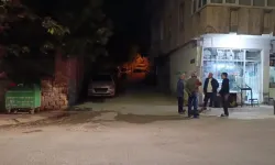 Genç kıza ’filanın selamı var’ diyerek saldırdıktan sonra 75 bin lirasını çaldılar!