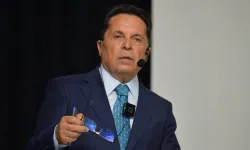 Ahmet Özer'den Esenyurt'ta kayyum değişikliğine tepki