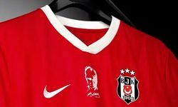 Beşiktaş, bu sezonki 4. formasını tanıttı