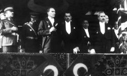 Aydınlık Türkiye'nin ilk adımı Cumhuriyet!