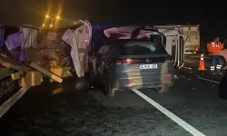 Dilovası’nda TIR karşı şeride geçti: 1 ölü, 2 yaralı