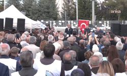AYM önünde sansür eylemi...