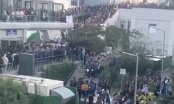 Boğaziçi Üniversitesi'ndeki yemek zammı protestosuna polis müdahalesi