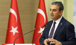 Burhanettin Bulut’tan belediye başkanlarının gözaltına alınmasına tepki: Bütün tuşlara aynı anda basmaya başladı!