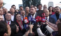 CHP İzmir İl Başkanı Gümrükçü: Mücadelemizden asla geri adım atmayacağız