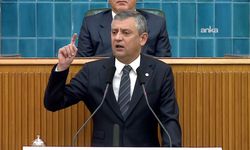 Özgür Özel’den erişim engellerine tepki: Yarın saat 12.00’de AYM’nin önündeyiz!