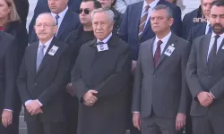 Özel ve Kılıçdaroğlu cenaze töreninde bir araya geldi!
